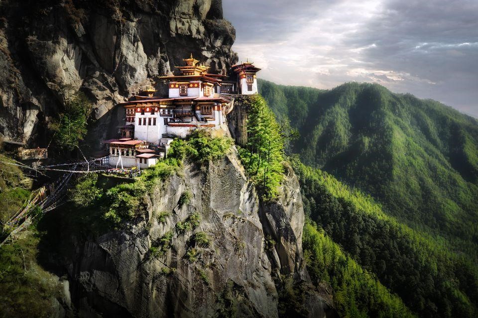 gems of bhutan features